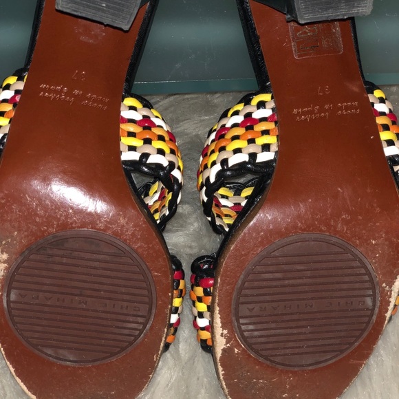 CHIC MIHARA Woven Multi-colored Sandals - Picture 5 of 6